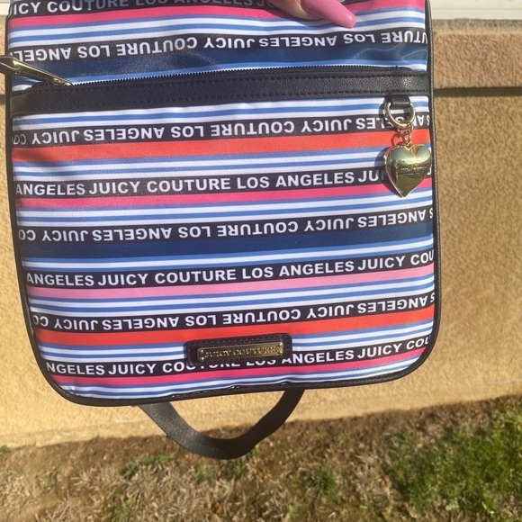 JUICY COUTURE LOS ANGELES crossbody - Picture 3 of 12